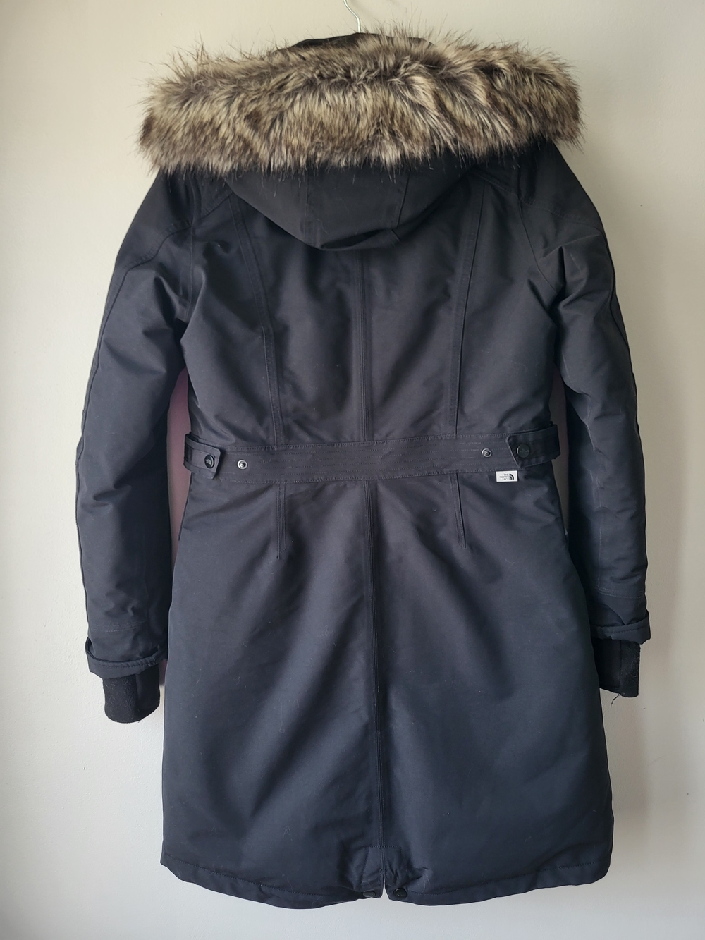 The North Face Tremaya Black Hooded Mid Length Goose Down Cluster Parka - Picture 2 of 12